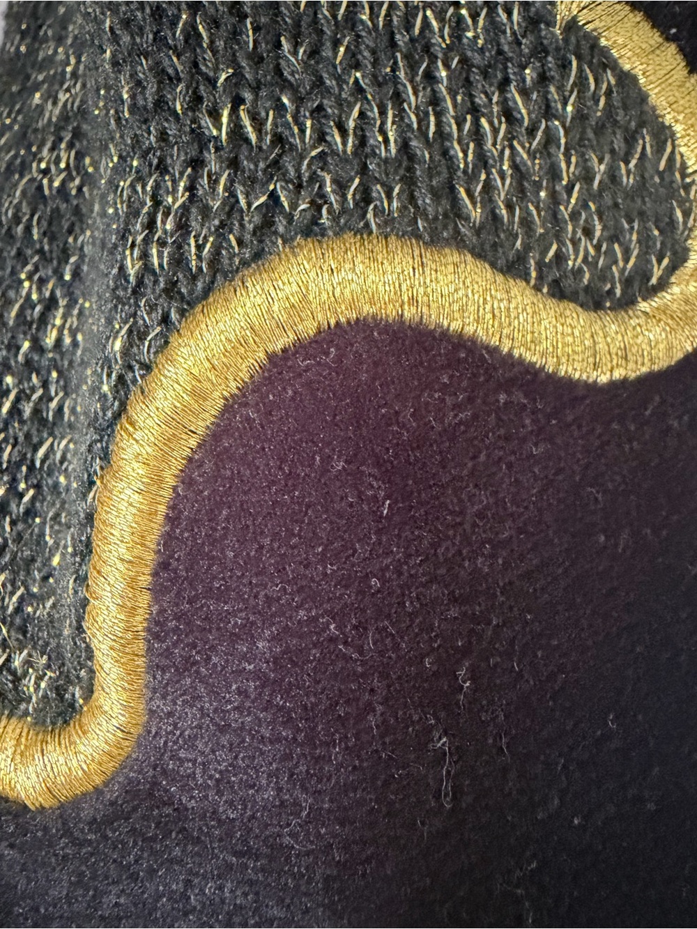 Vintage Black & Gold Embellished Crewneck Sweater - Picture 5 of 10